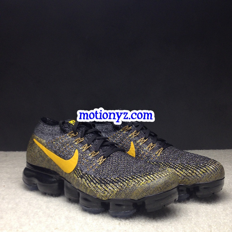 Nike Air VaporMax Black Golden